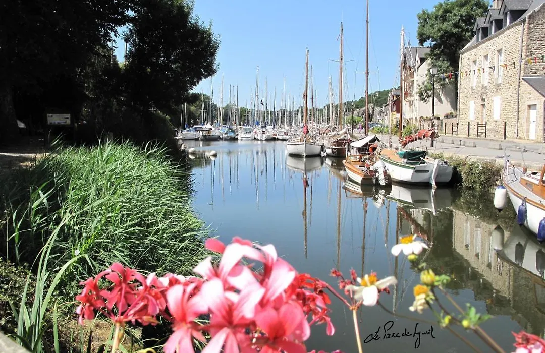 Le Parc De Lywel-1